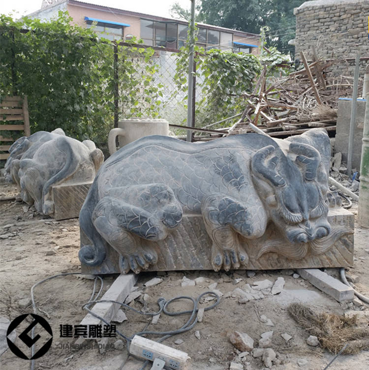 石雕吸水兽雕塑简单的讲解