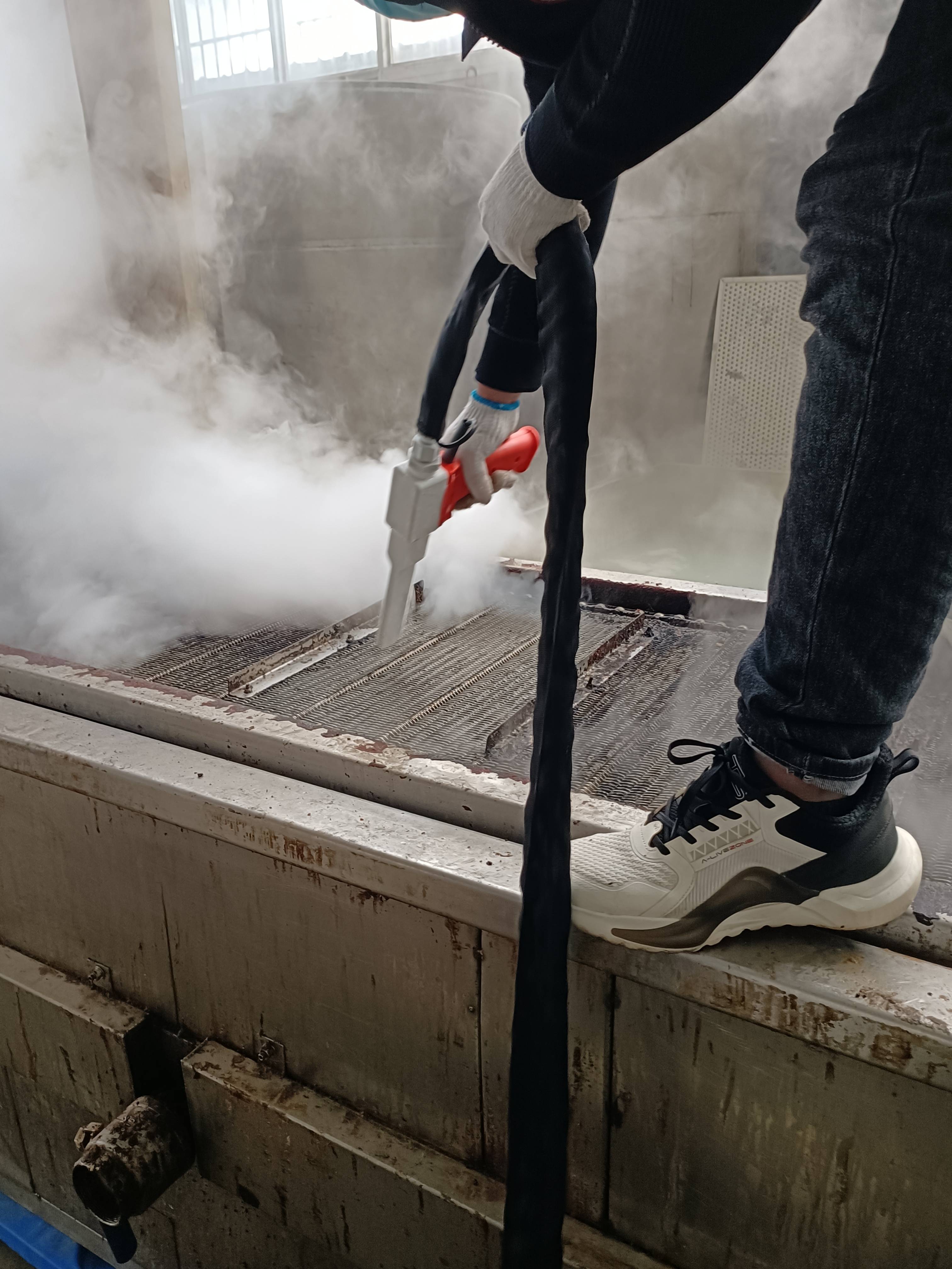 干冰清洗机清除物的去向和使用安全