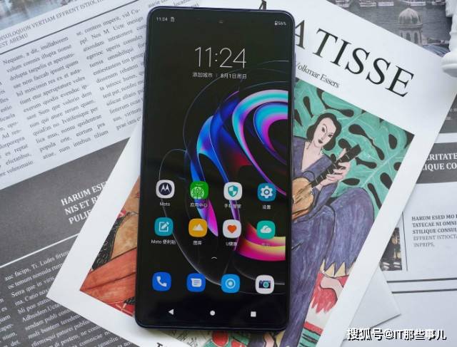 仅1999元 12G内存和50X变焦 价格亲民的骁龙870手机