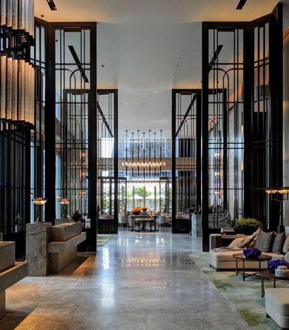 不锈钢屏风隔断——酒店大堂必不可少的装饰品