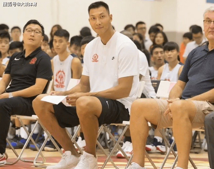 原創易建聯當年是第六順位進入nba在他之前的都是誰呢