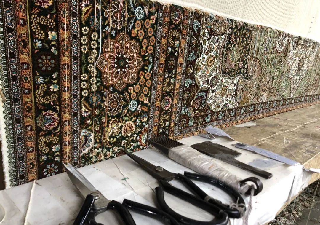 手工枪刺地毯和真正意义上的手工地毯有什么区别?_工艺_的材料_因为