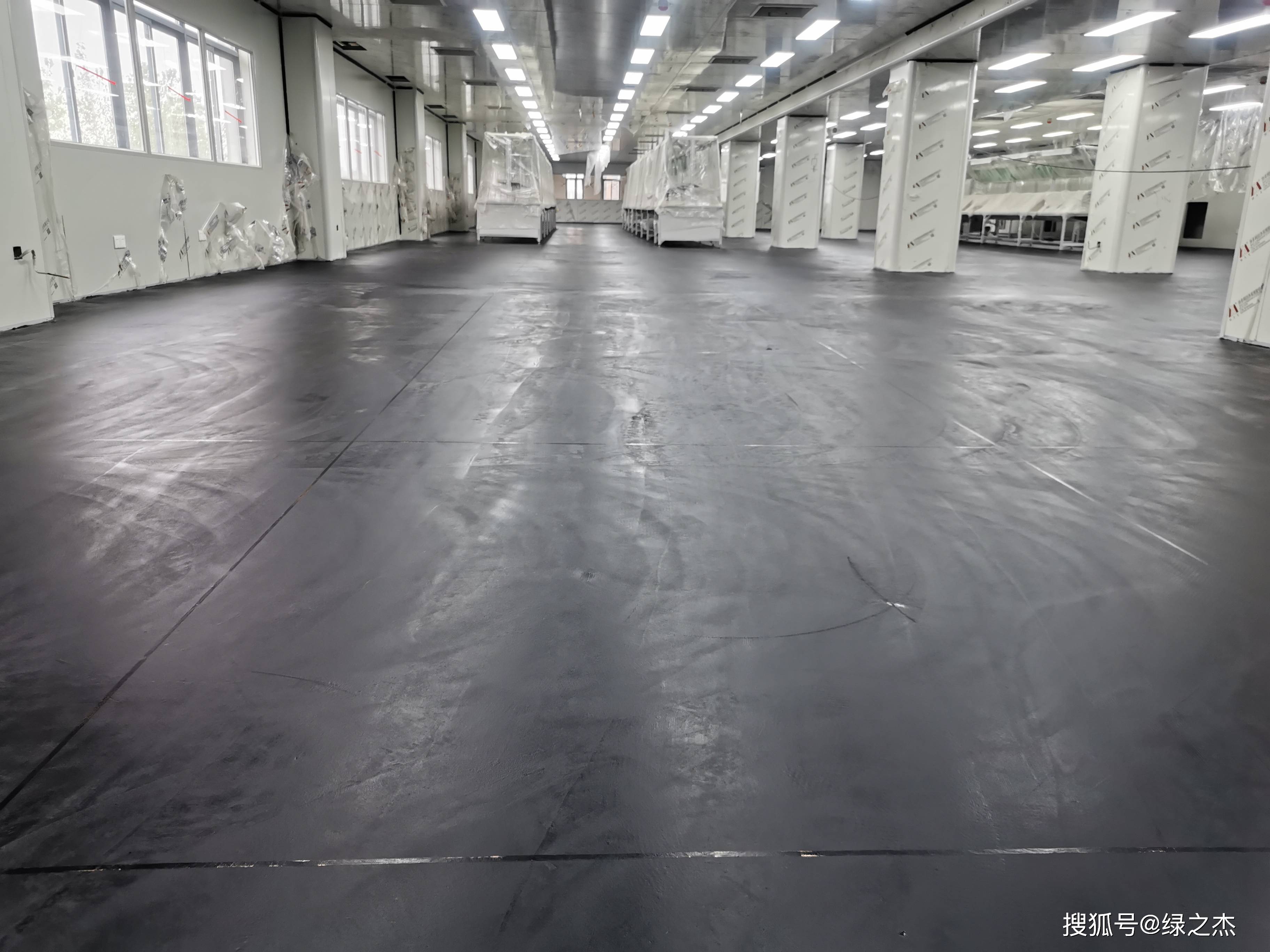 武汉复古地坪漆施工自流平找平环氧地坪漆pvc地胶硅pu球场塑胶跑道绿