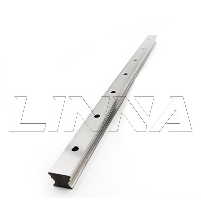 直线导轨的运动由滚动来完成,不只摩擦系数降至滑动导轨的1/50,动,静