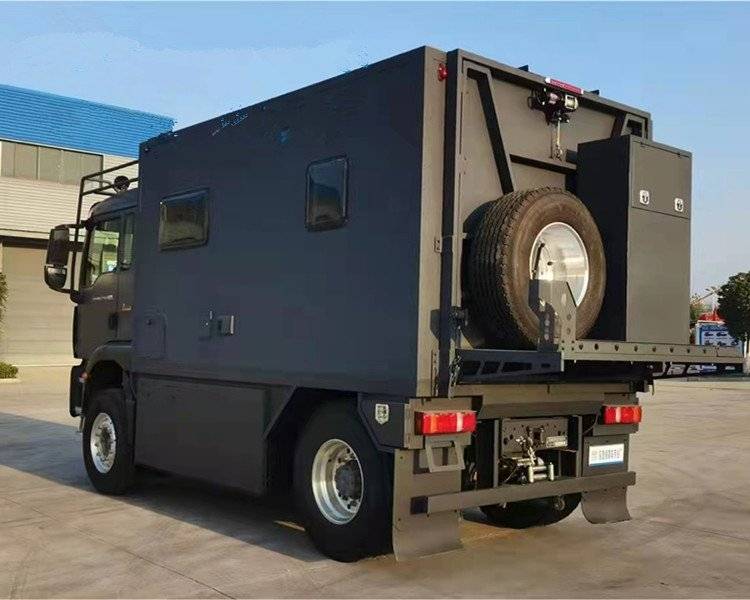 首发中国重汽汕德卡越野房车空间大动力强蓝牌c照即可驾驶