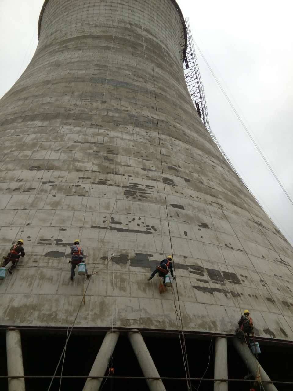 高空防腐：为建筑安全撑起保护伞