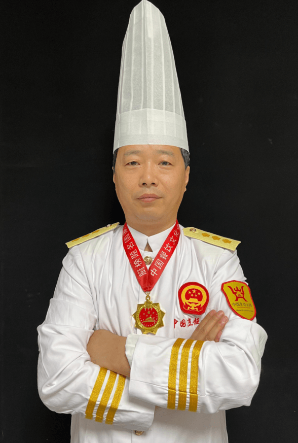 杨雄丽中国烹饪大师作品集焦糖八宝红烧肉