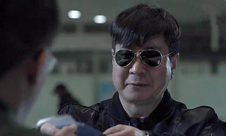 原创人民的名义中丁义珍逃亡时为何留给司机1000块钱老谋深算