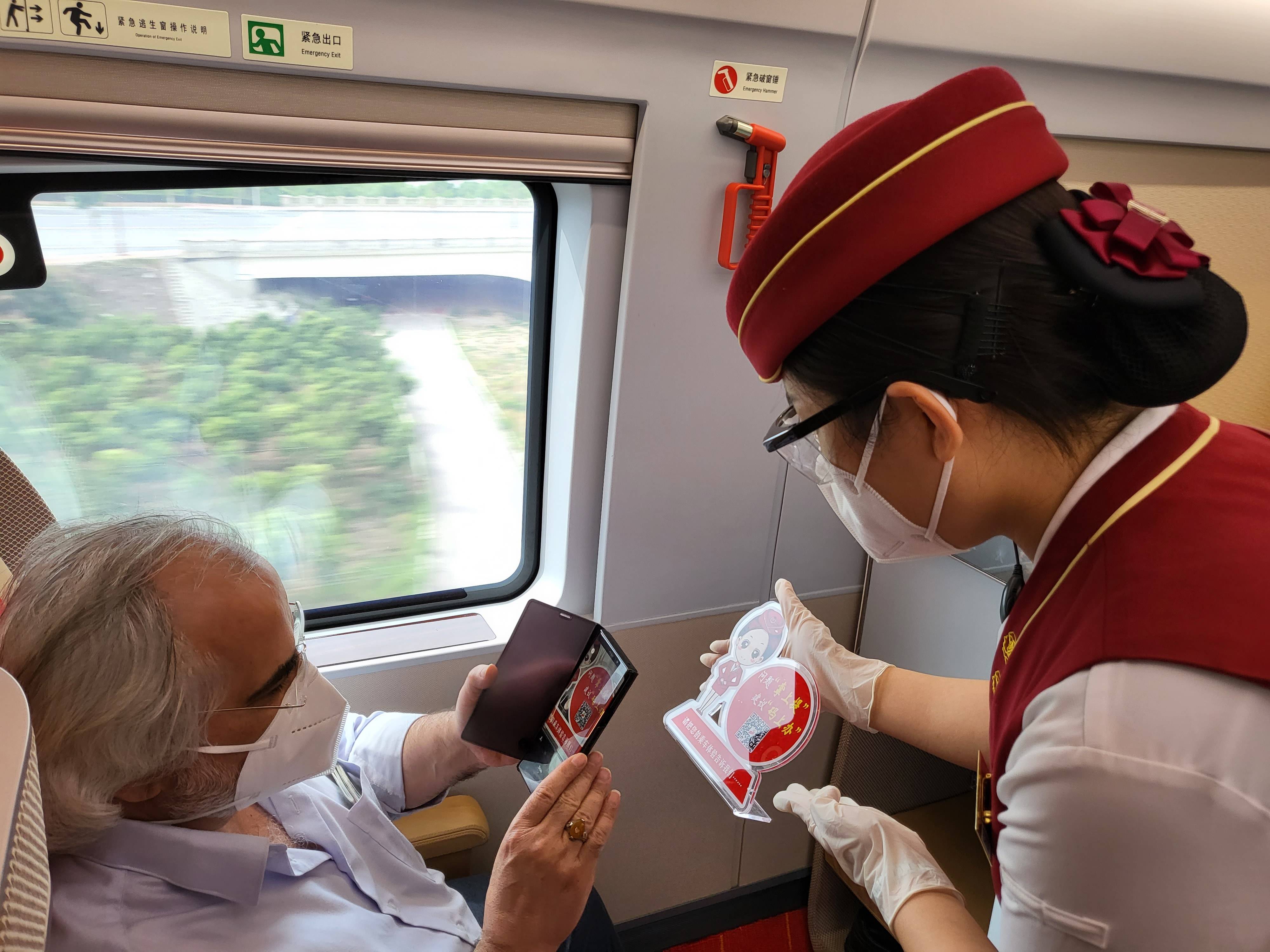 石家庄客运段全力提升列车服务品质迎接端午小长假