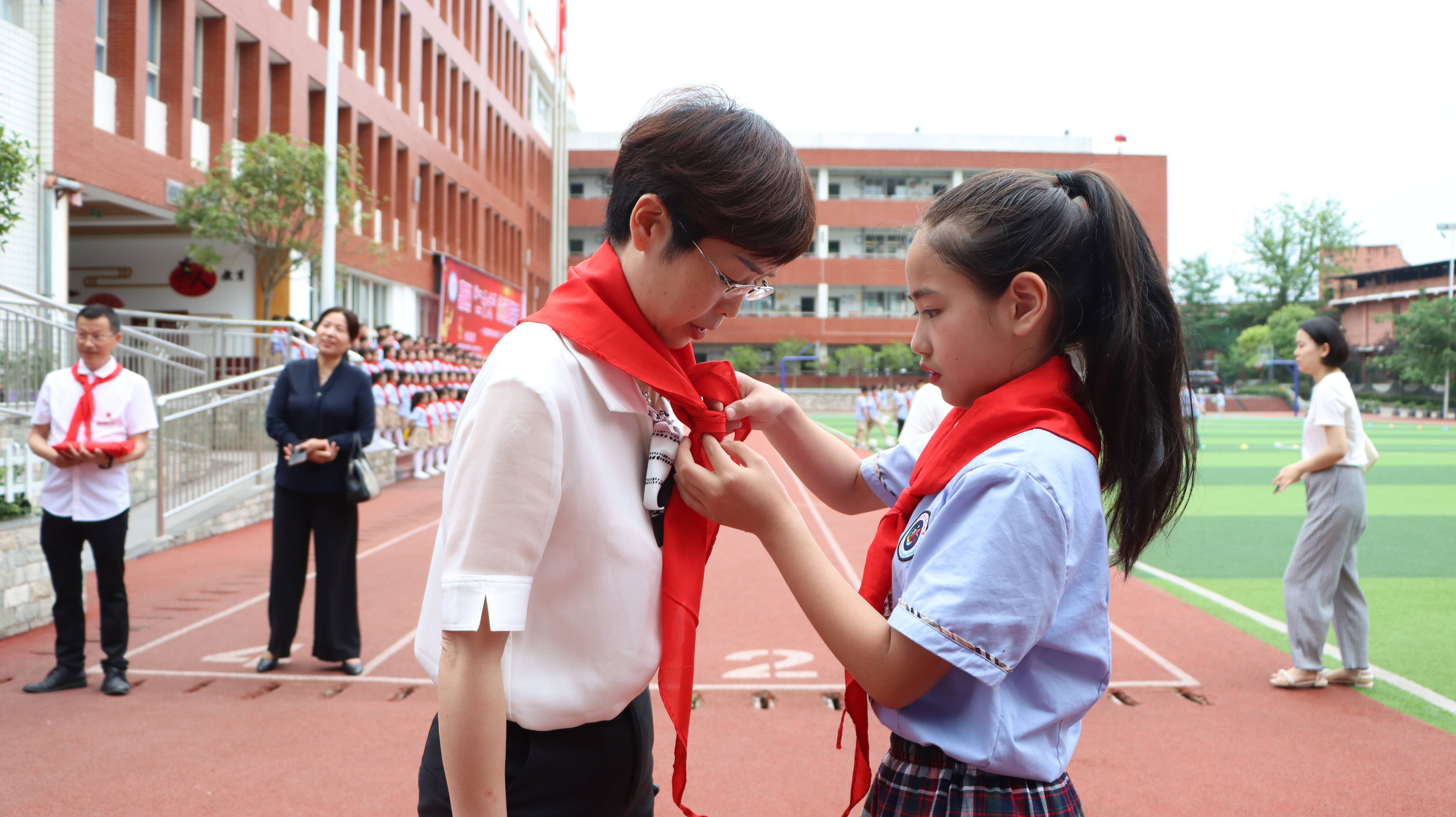 石岭小学图片