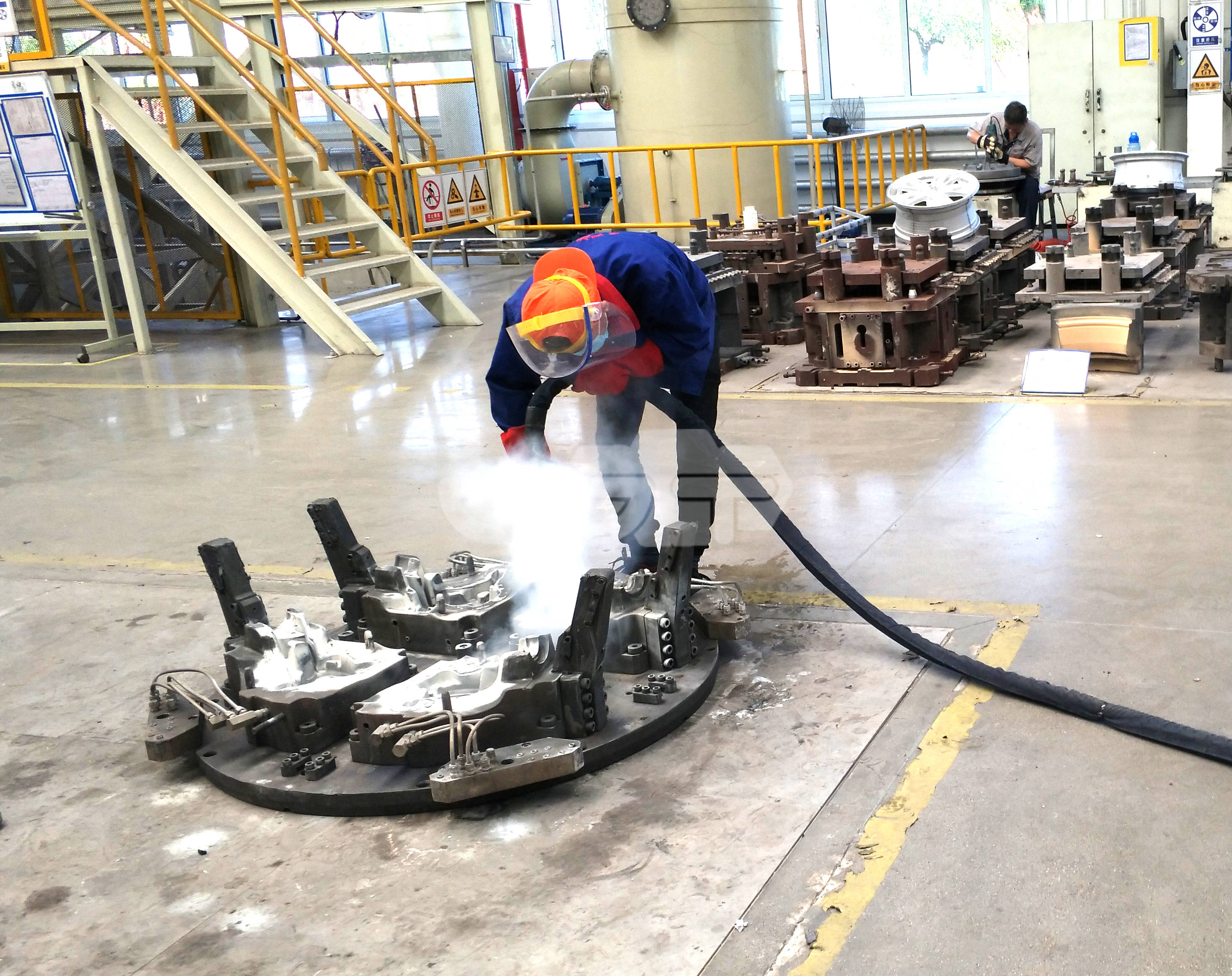 铸造模具干冰清洗机清洗的优势