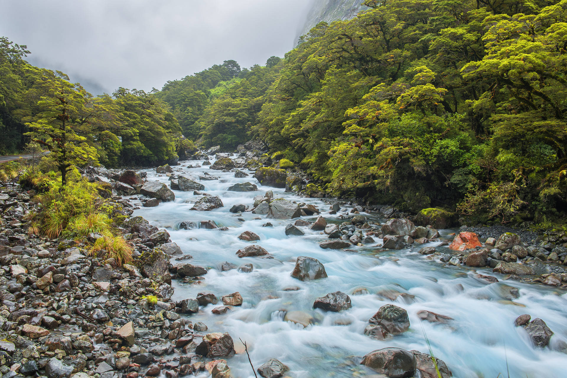 老屋门前那条小河