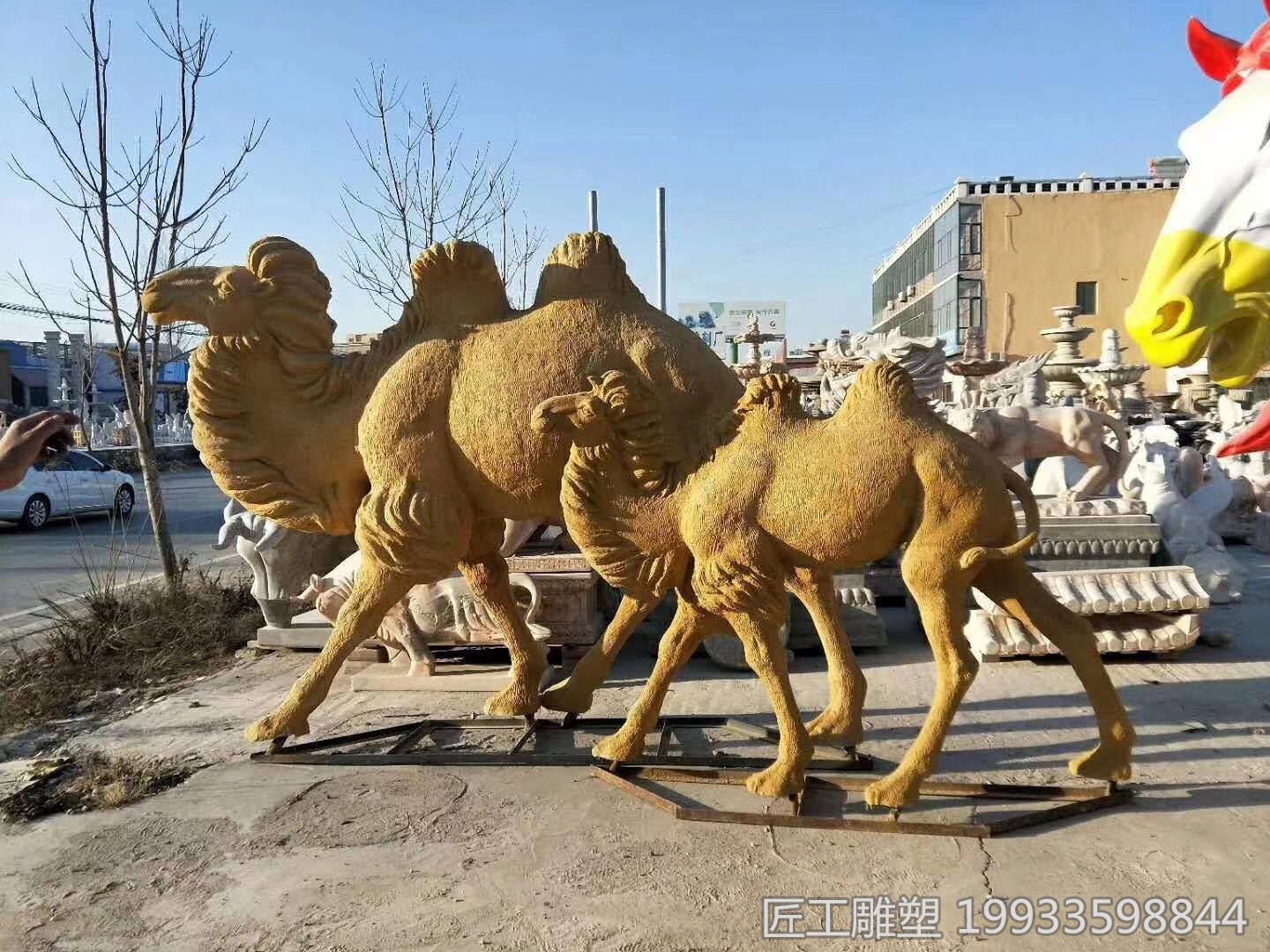 玻璃钢骆驼雕塑 仿真动物骆驼雕塑