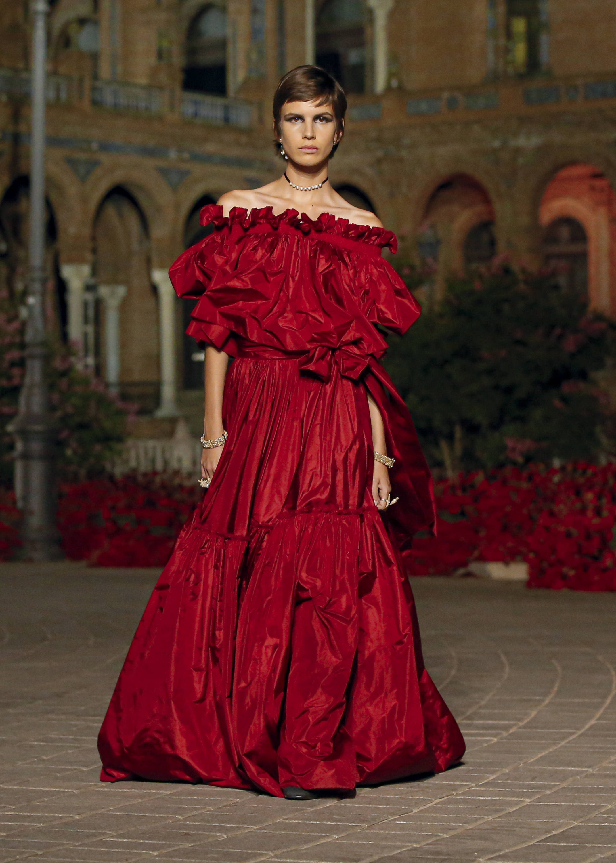 迪奥倾情呈献二零二三早春成衣系列