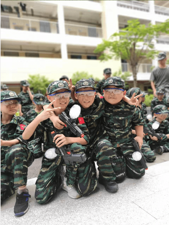 小学生部队夏令营图片