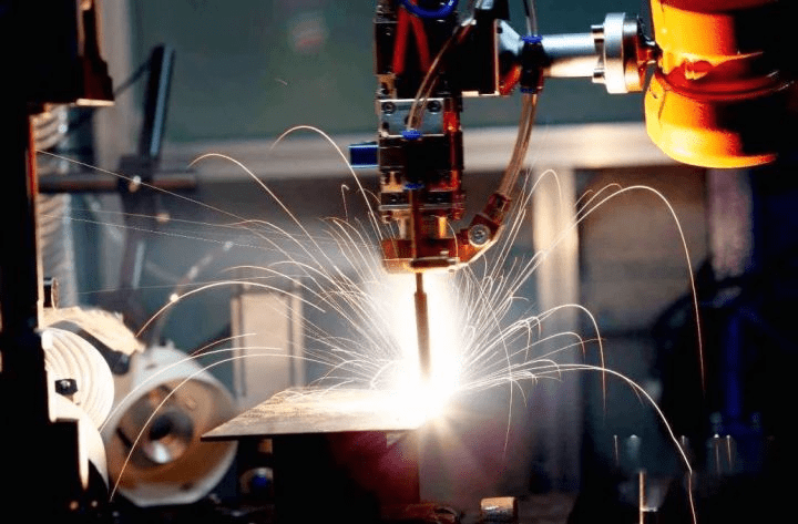 应用案例|全视焊缝跟踪在不锈钢薄板上激光焊的高速跟踪案例_焊接