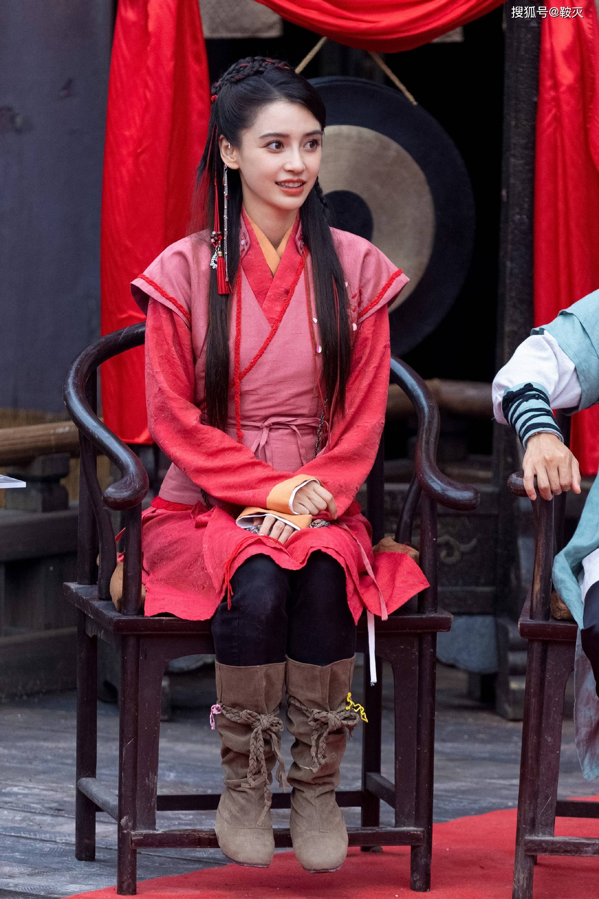 Angelababy游戏古装造型,COSPLAY仙剑奇侠林月如-搜狐大视野-搜狐新闻