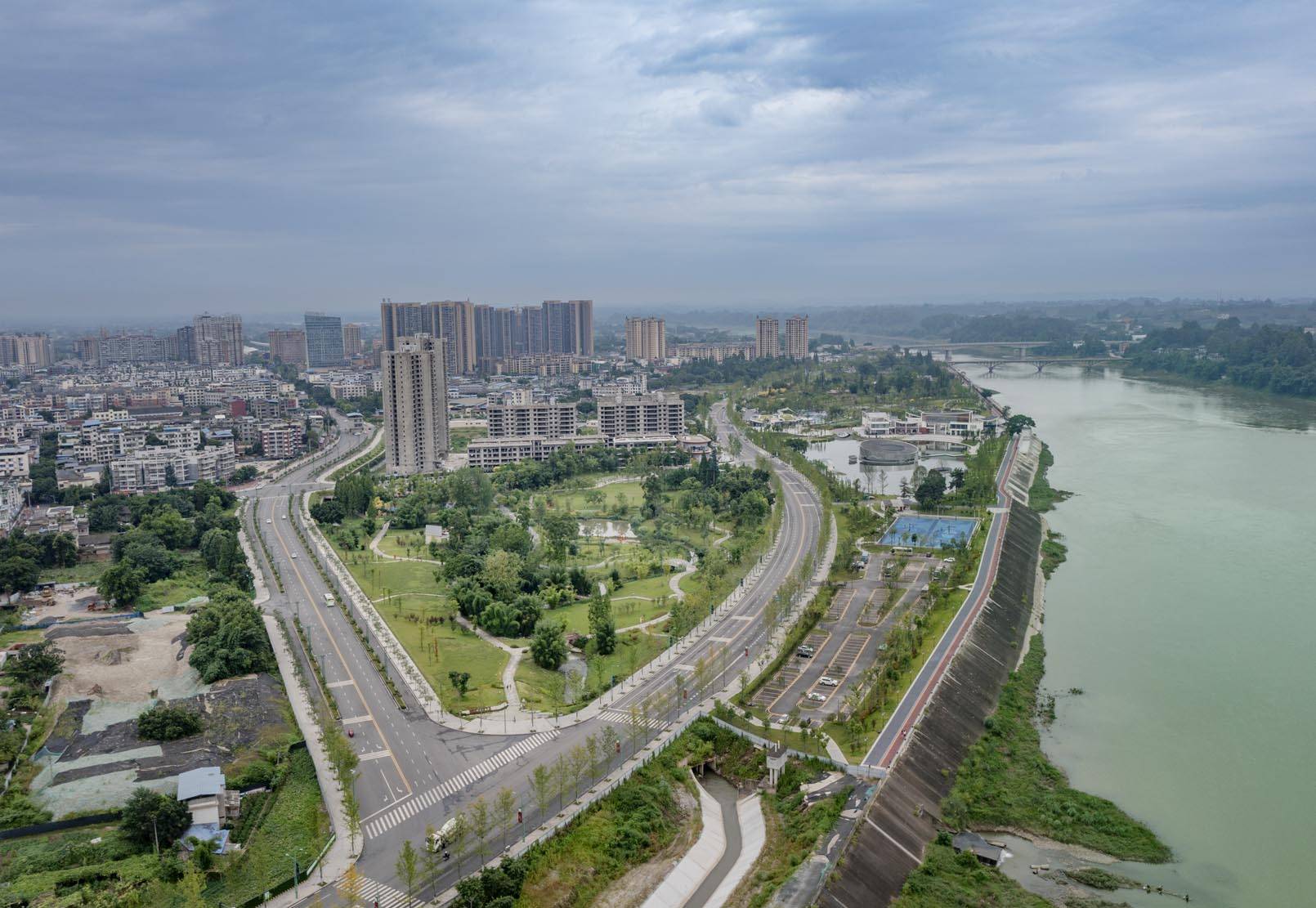 四川青神:岷江岸边的璀璨明珠---唤鱼公园_青神县_眉山市_吴锡萍