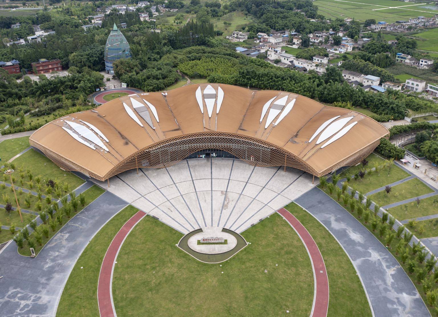 四川青神璀璨夺目的国际竹艺城