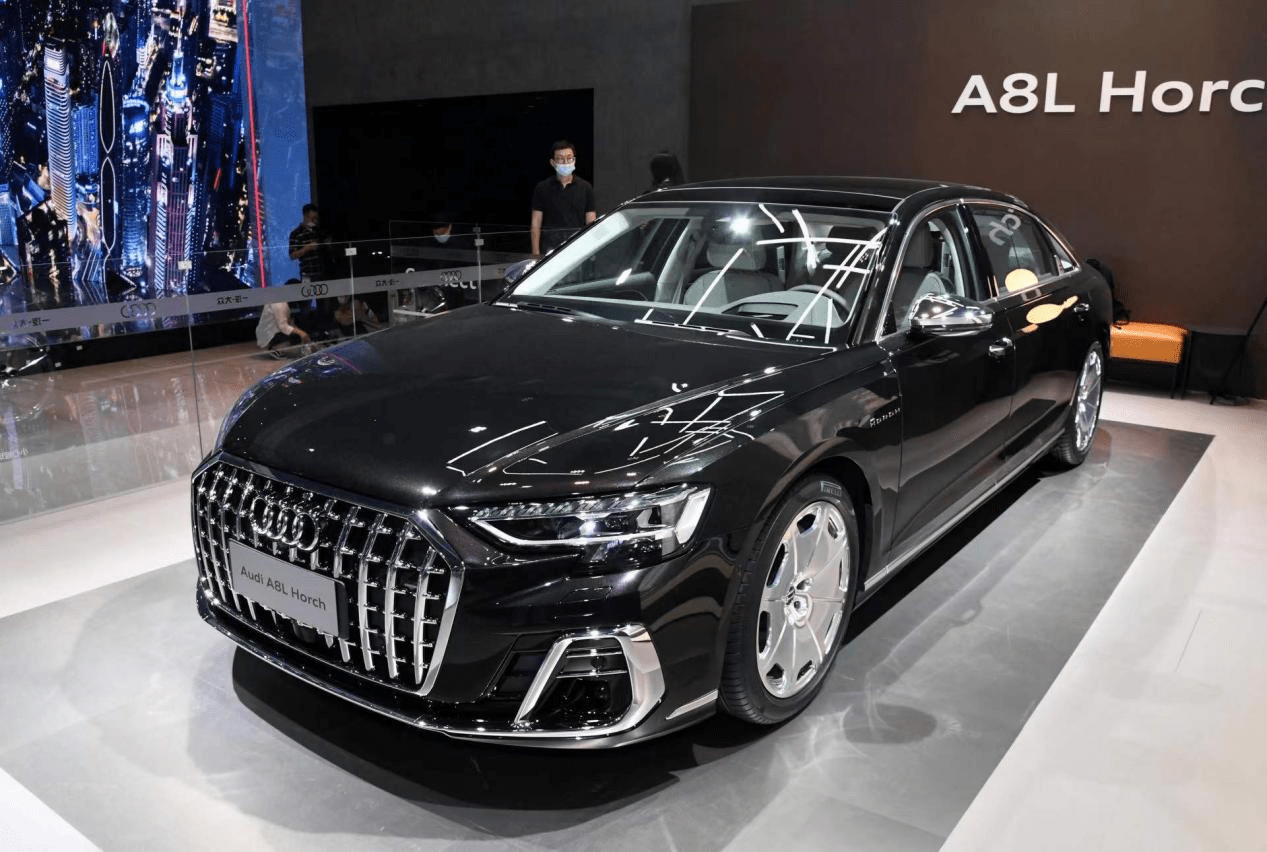 奥迪a8l霍希版上市,能否和迈巴赫s级"掰手腕"?_搜狐汽车_搜狐网