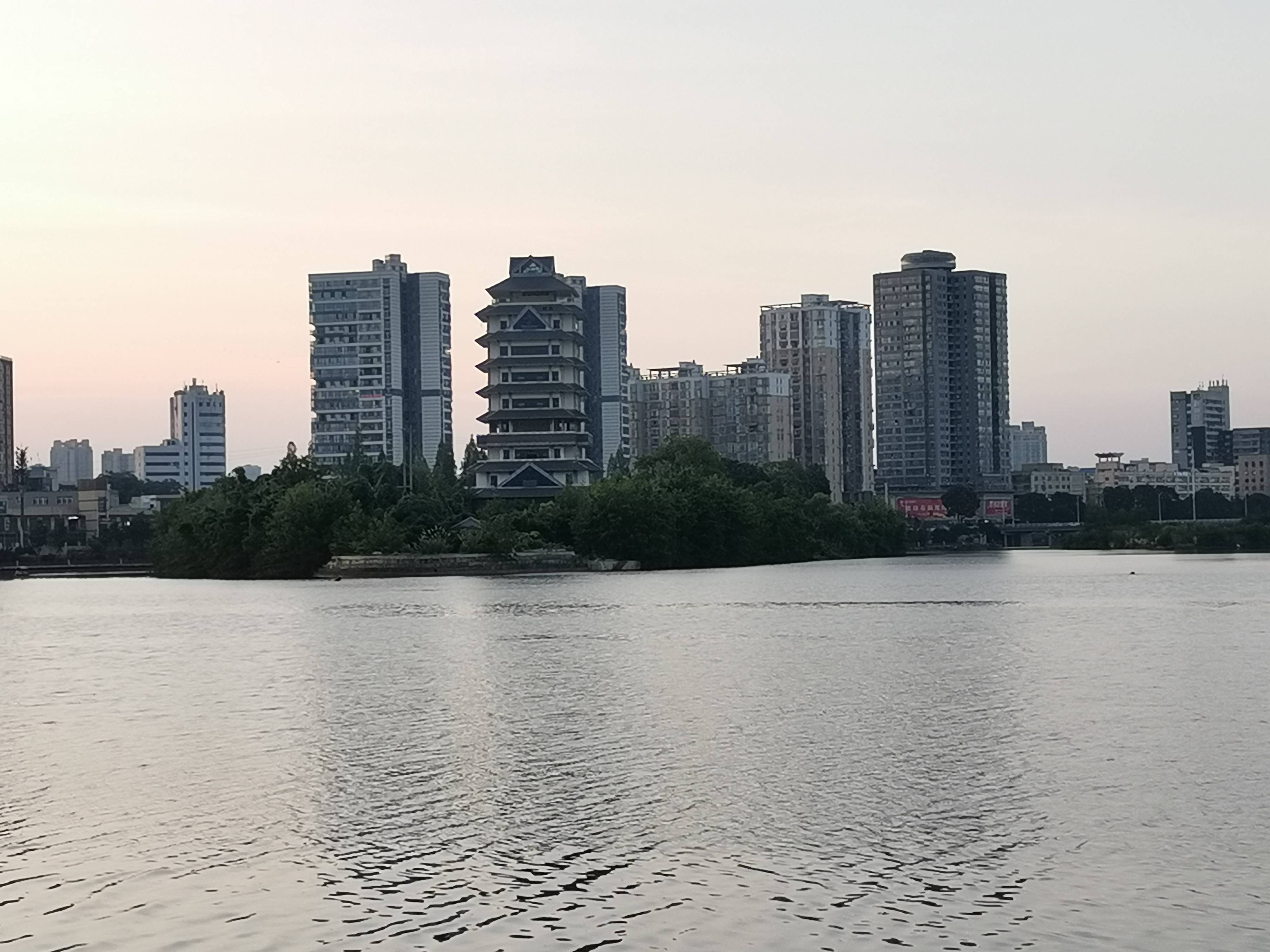 旅游观景何必去远方===宁乡状元楼【2022.7.13.】_江心_余晖_视频