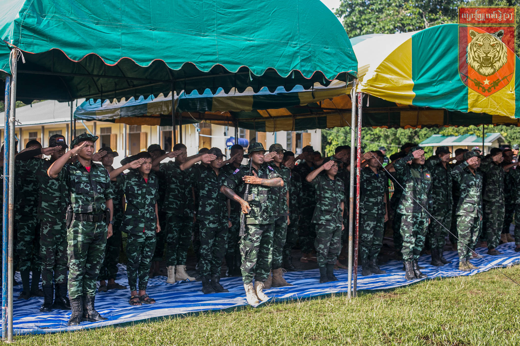 缅甸民族团结政府下属武装白虎一营成立一周年国防部长发来贺词