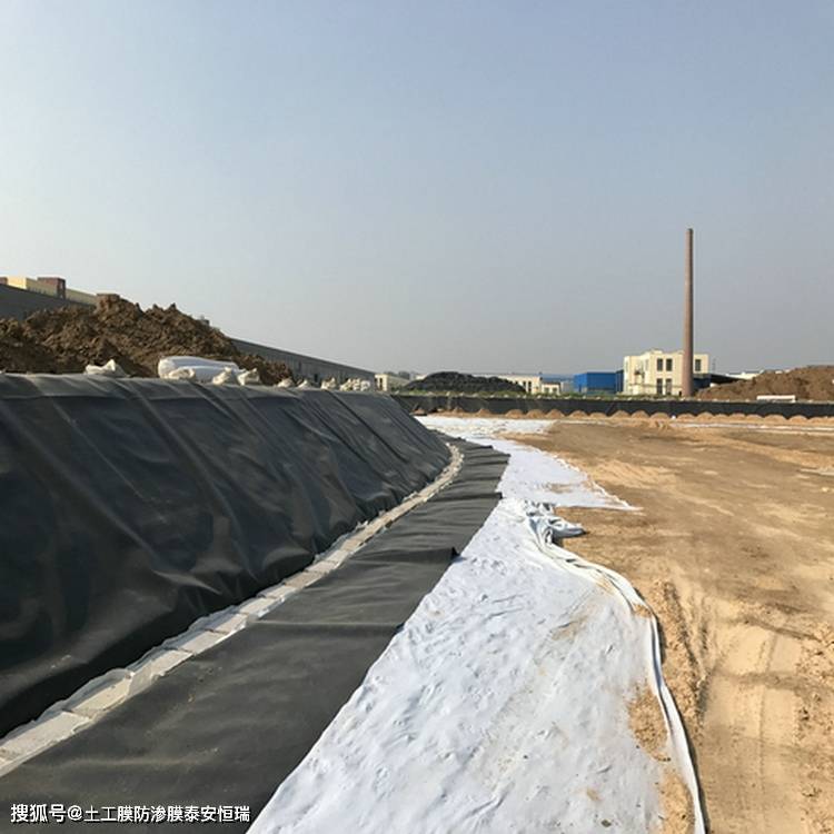 hdpe土工膜在污水石油化工等领域中的技术与应用