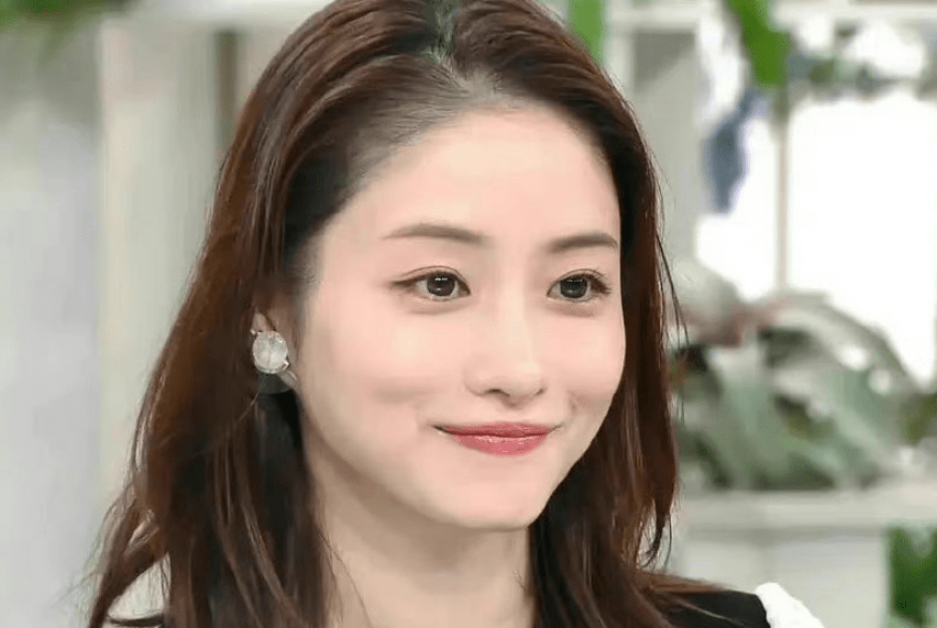 石原里美产后复出 35岁状态依旧甜美-搜狐大视野-搜狐新闻