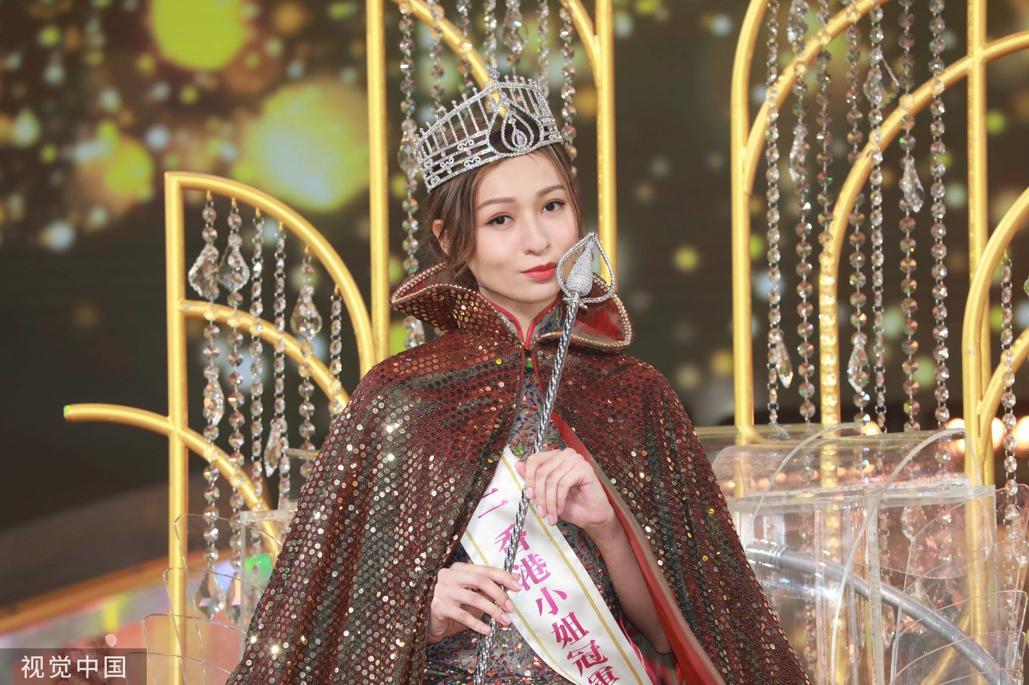 2022香港小姐前三甲出炉！林钰洧摘得冠军-搜狐大视野-搜狐新闻