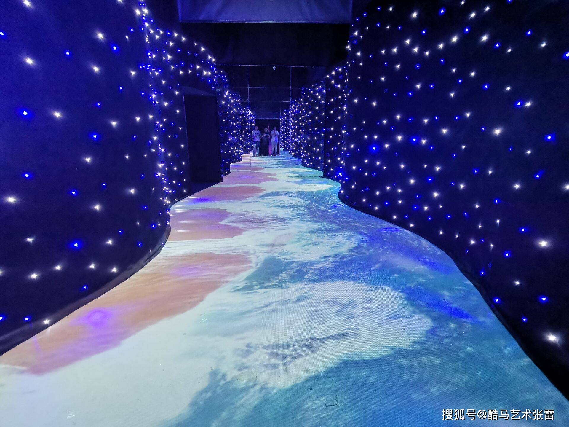 星空光影艺术馆美图鉴赏-搜狐大视野-搜狐新闻