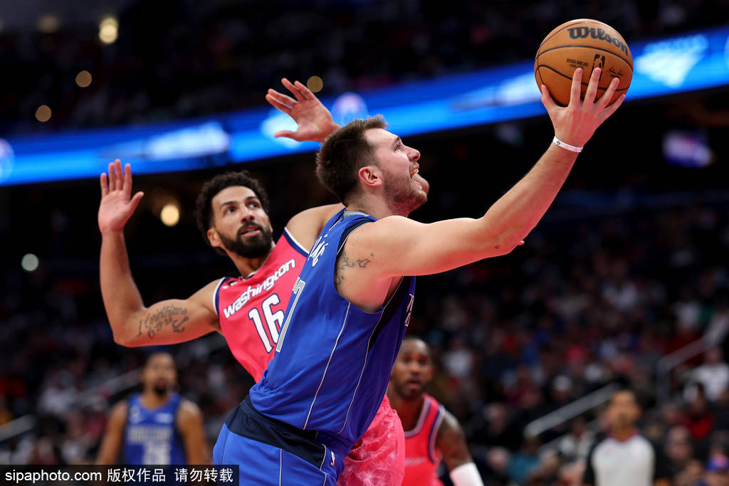 独行侠内线防守应对爵士挡拆战术考验