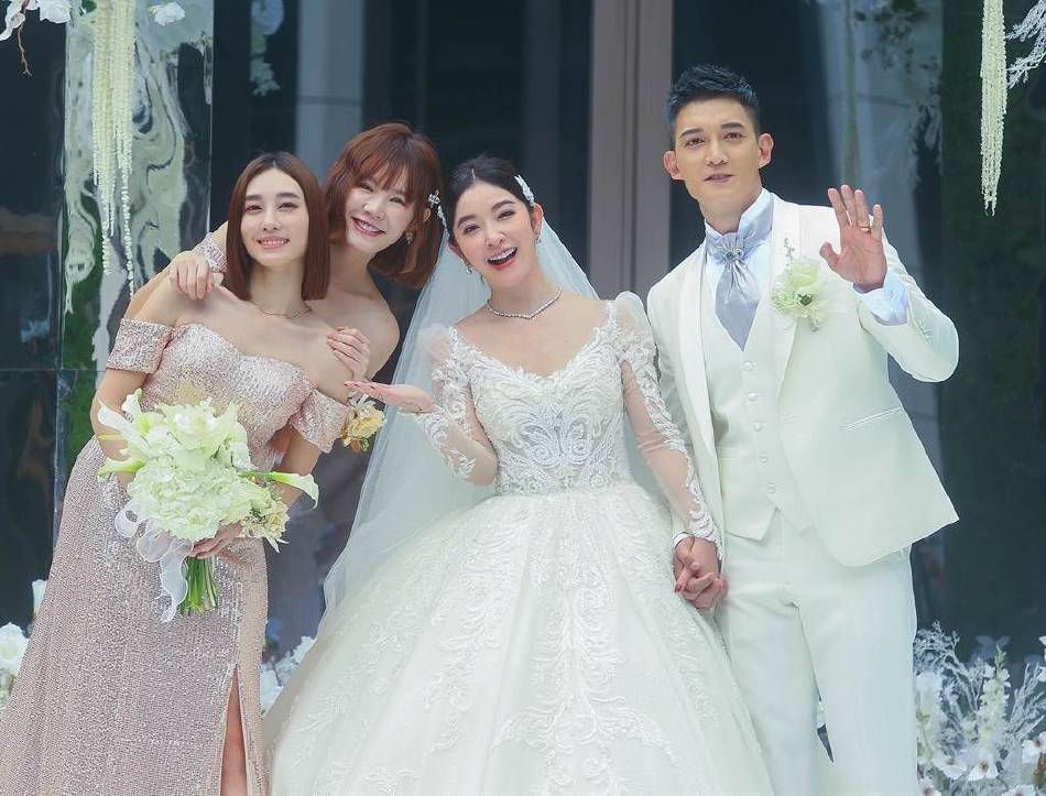 王家梁婚礼现场照曝光 与许维恩甜蜜亲吻超浪漫