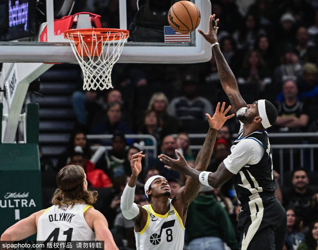 字母哥率雄鹿冲击季后赛席位 活塞青年军誓守主场尊严 多角度解说同步开启