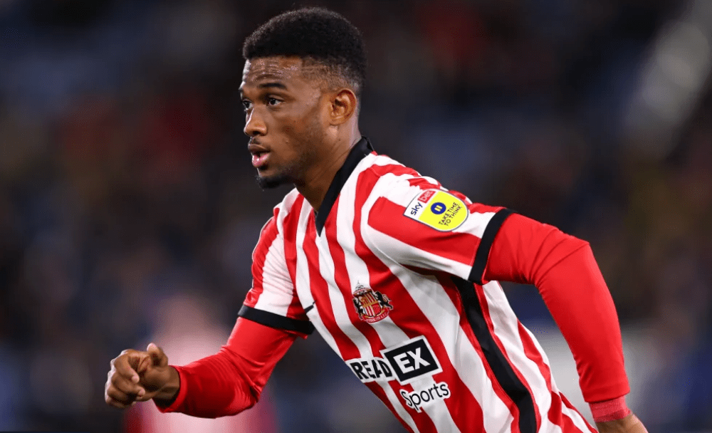 滕哈赫:可能从桑德兰召回阿马德·特拉奥雷_球员_曼联_表现出色