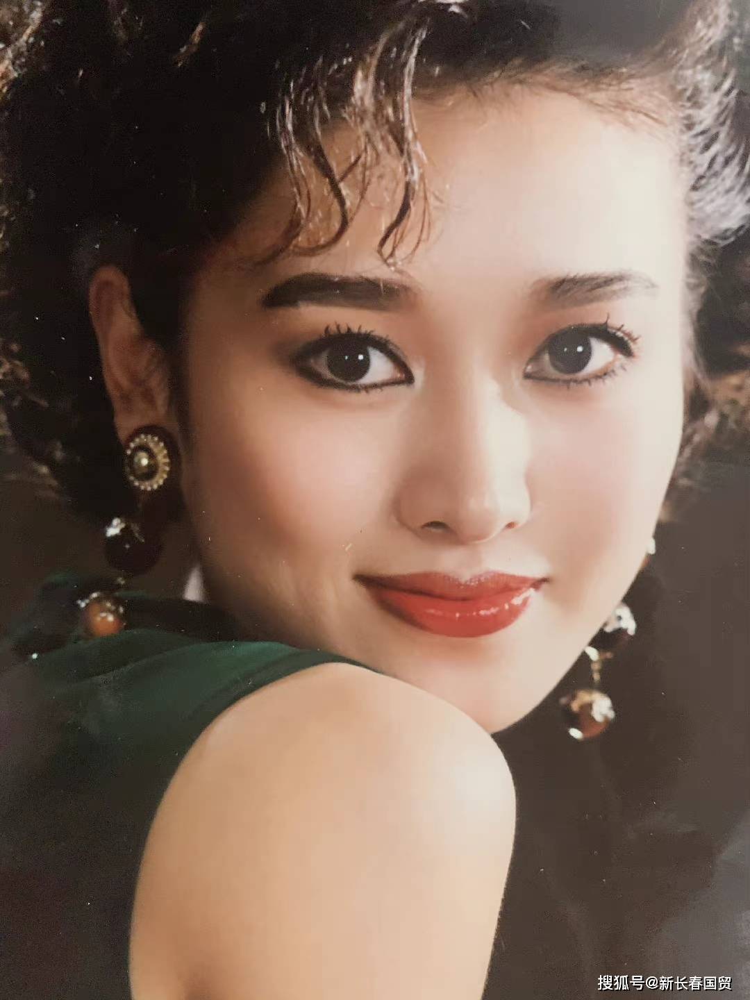 《水浒传》扈三娘近照曝光,容颜未老风韵犹存,57岁依然单身未嫁_郑爽