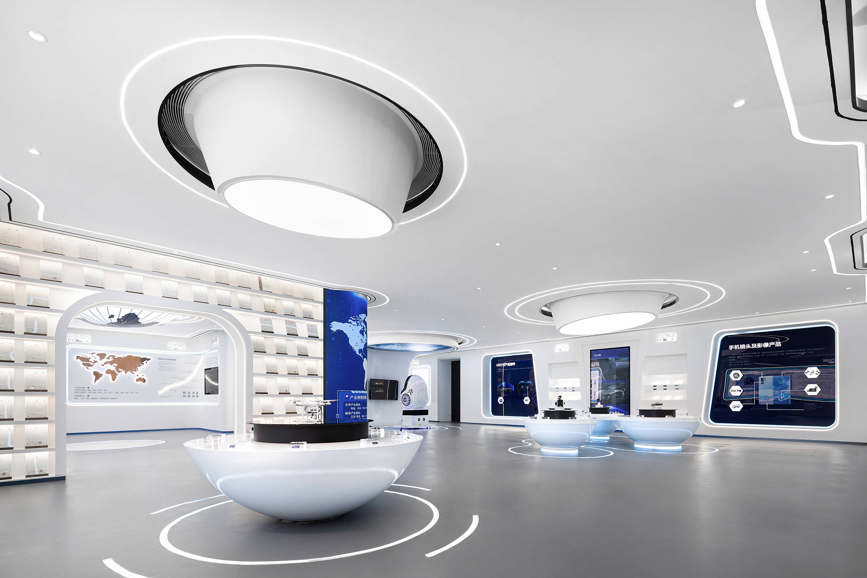 展厅展馆空间设计中如何进行协调灯光和色彩的_展览_环境_显示