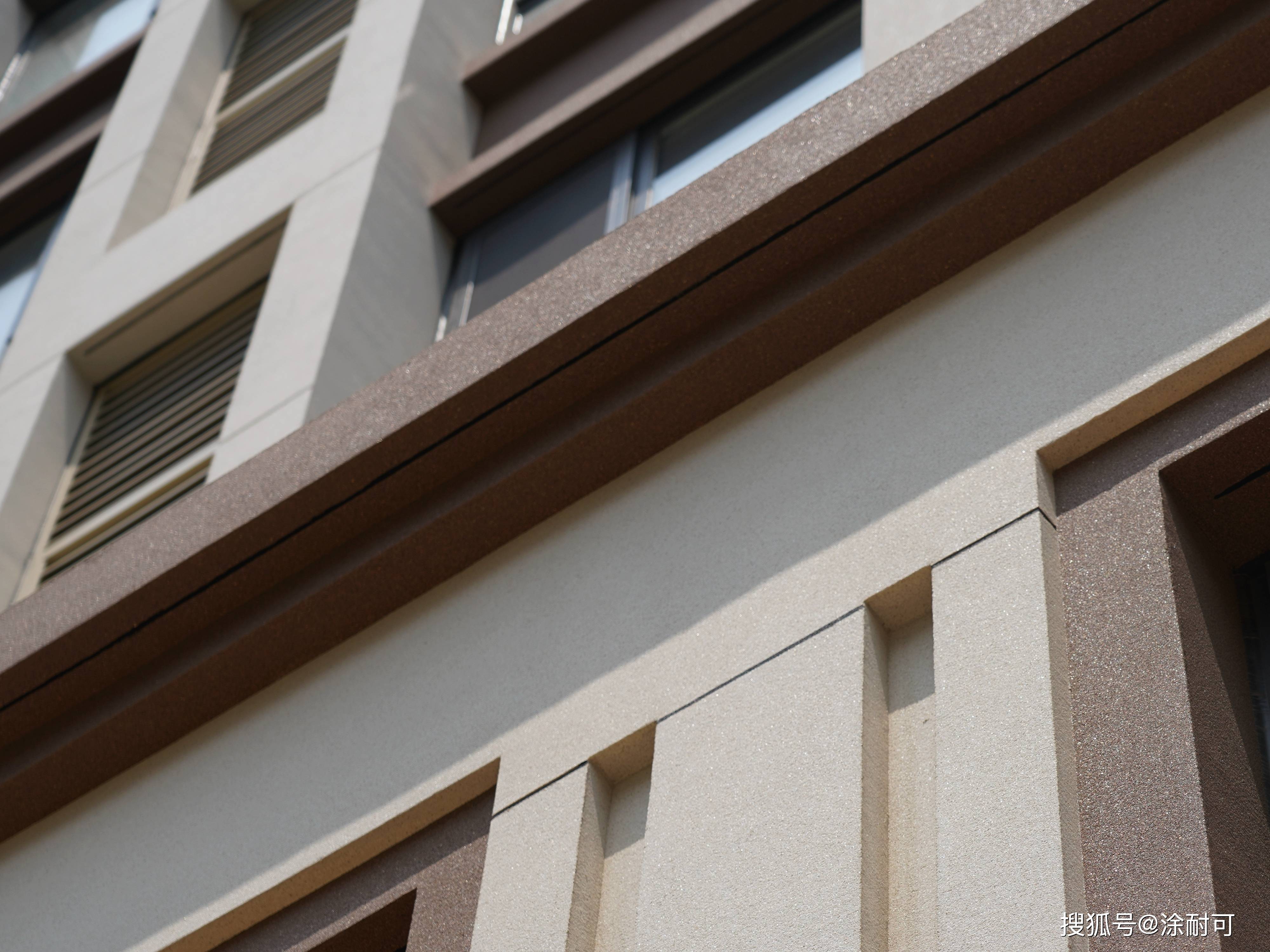 涂耐可晶彩石外立面,从「颜值」到「价值」!_建筑_生产_全球