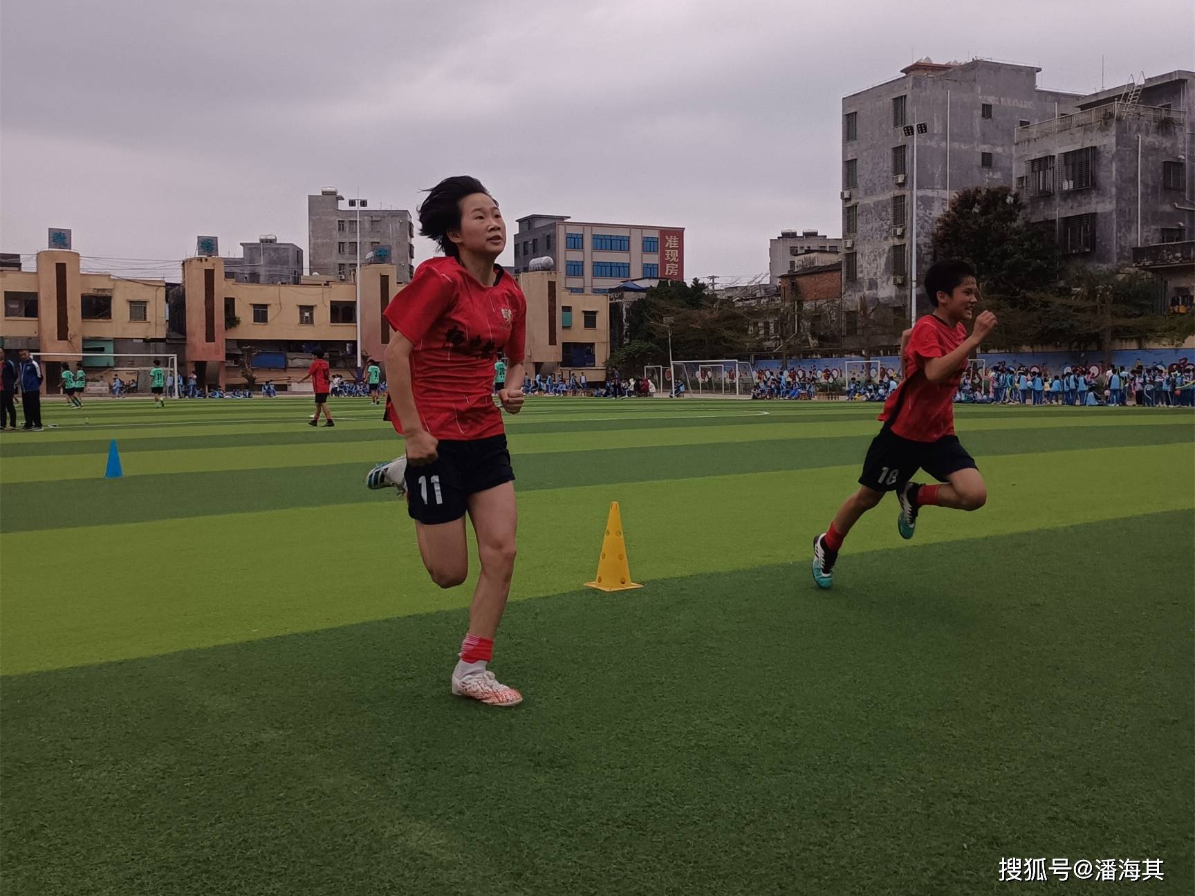 雷州市杨家中学:足球运动,让校园活力四射