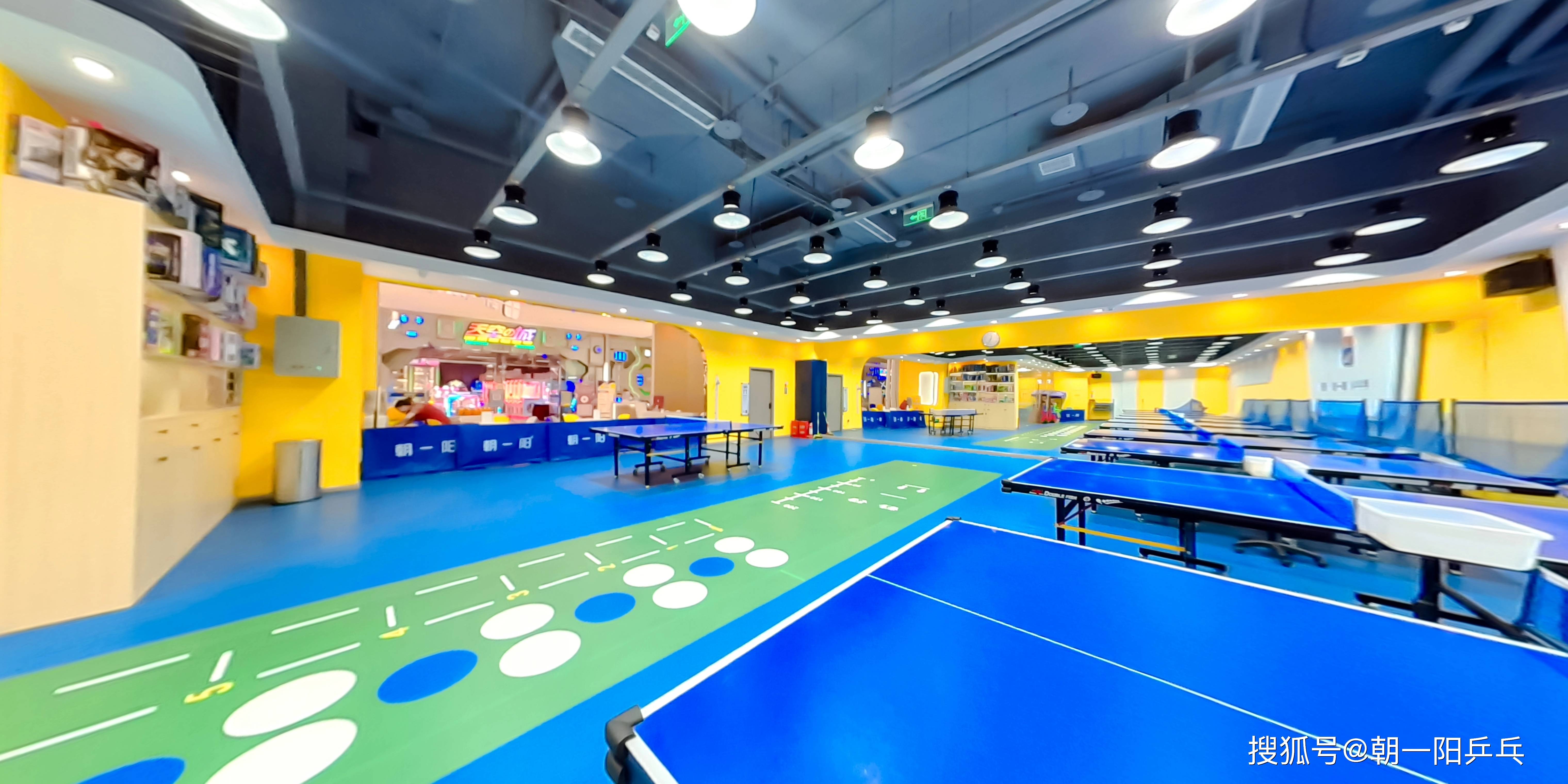 重庆学乒乓球的好去处,教你如何发上旋球,接上旋球技巧_手腕_抵消