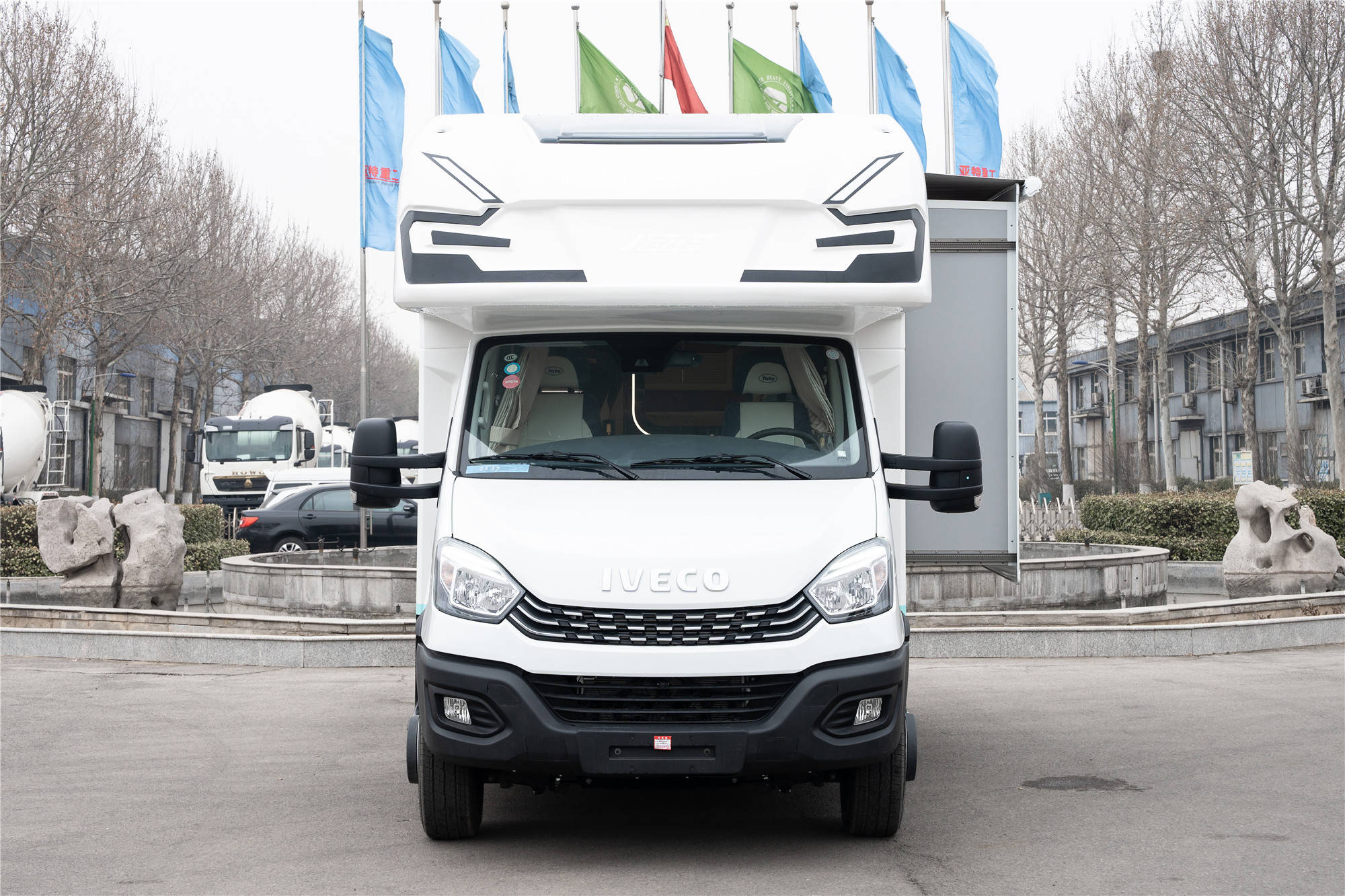 4月13日洛阳房车展:亚特房车旅程g61,颜值在线,创造理想旅行!