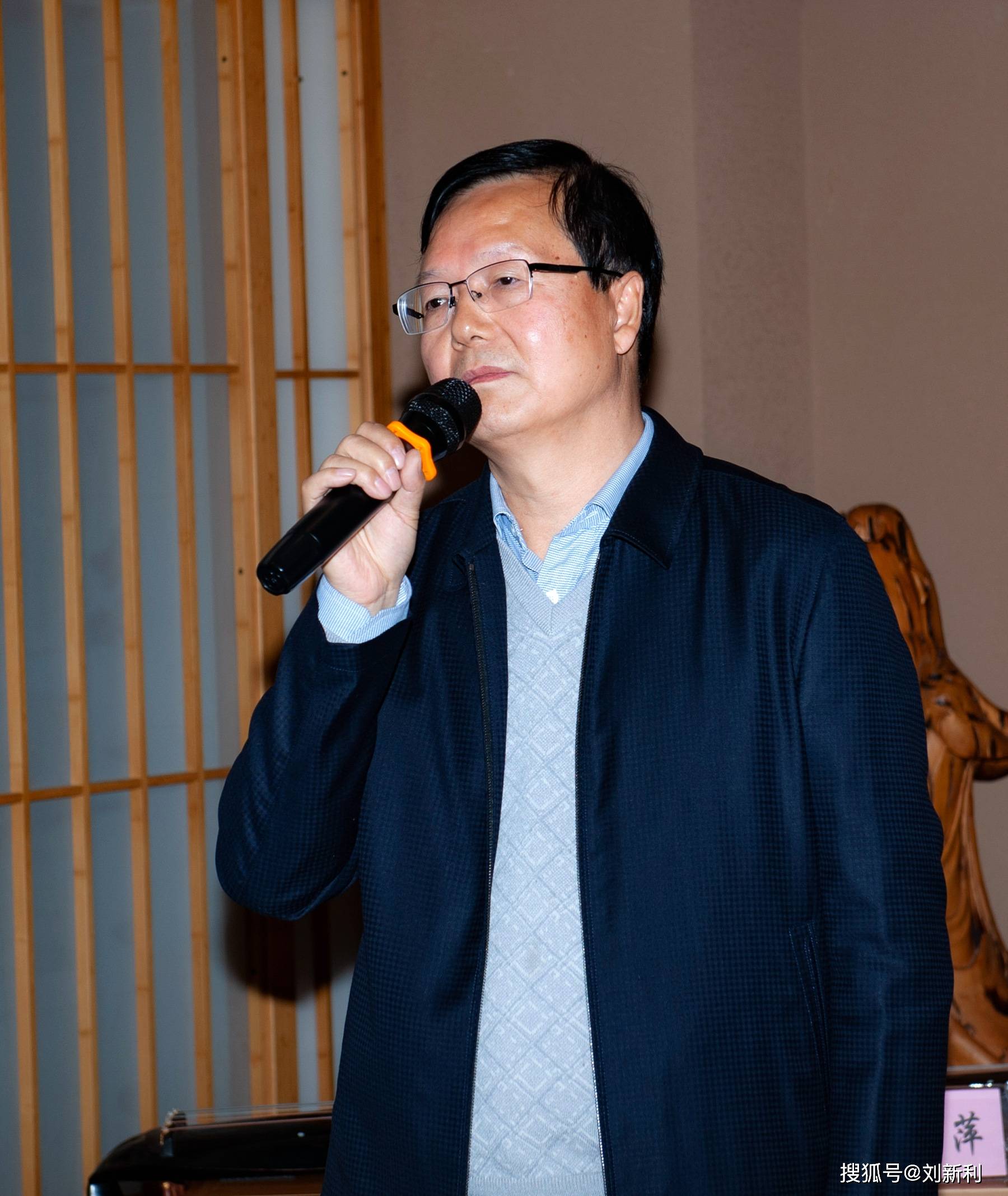 《阅读西安》的主编李德文他是西安市人大常委会原秘书长西安市延安
