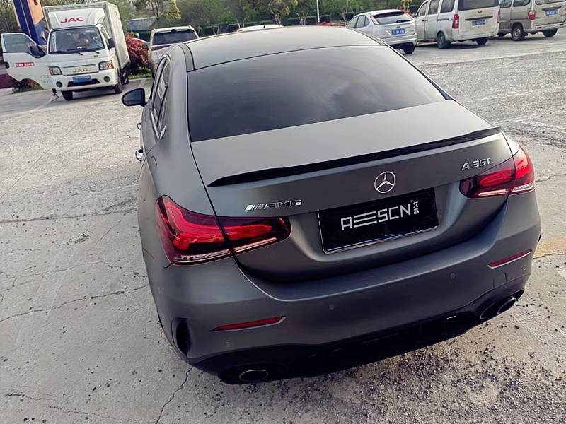这台奔驰amg a35l搭载着m260 2.