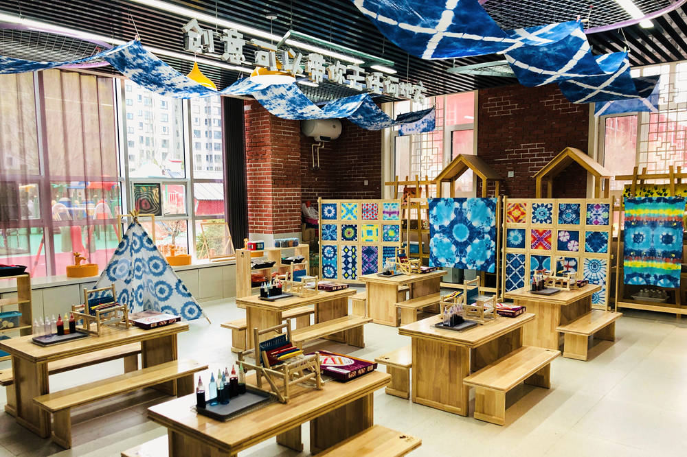 内蒙古某幼儿园引进【蓝靛紫创意扎染坊】,太惊艳了!_艺术_课程_培训