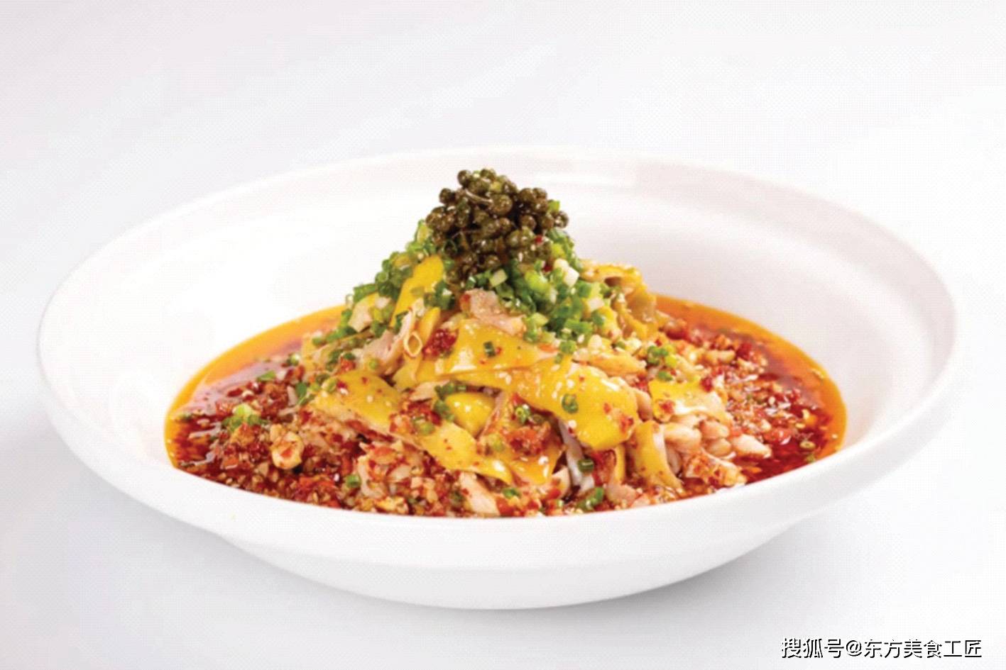 新派东安鸡组庵豆腐捞汁墨鱼仔宫廷花胶鸡胡萝卜丝炒牛百叶金汤鲍鱼