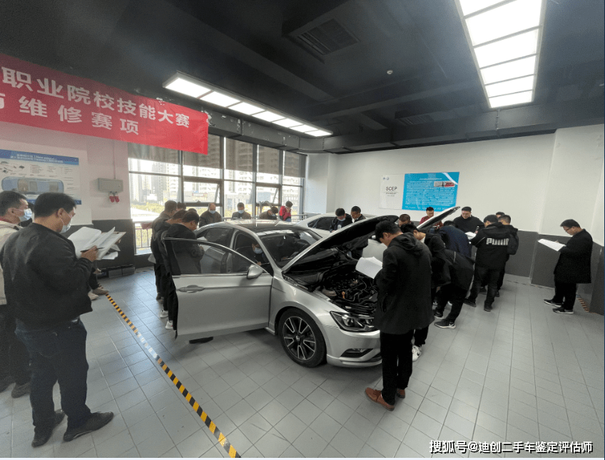 车主相互转告！6月1日起，私家车管理迎来“5大”新调整！（新规定私家车几年年检一次）