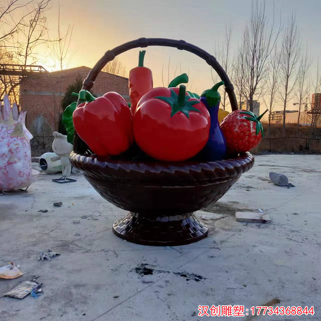 不锈钢菜篮子雕塑公司 来自搜狐网