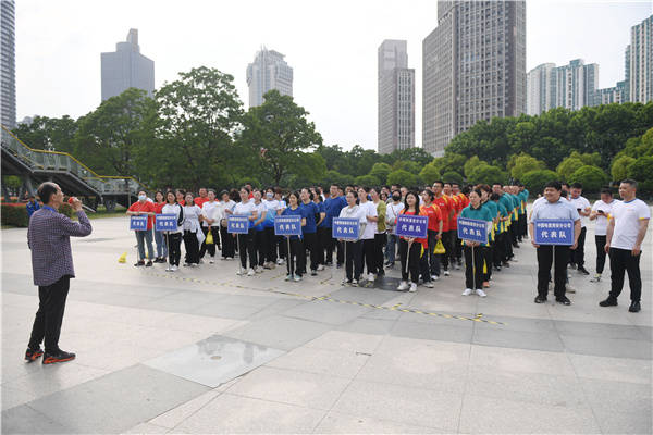 淮安市通信行业协会拔河比赛圆满落幕 (图2)