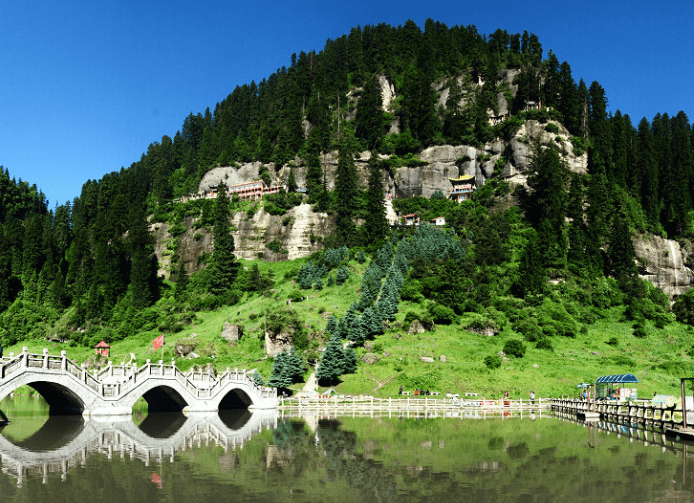 临夏旅游景点攻略详情_风景区_积石_游客