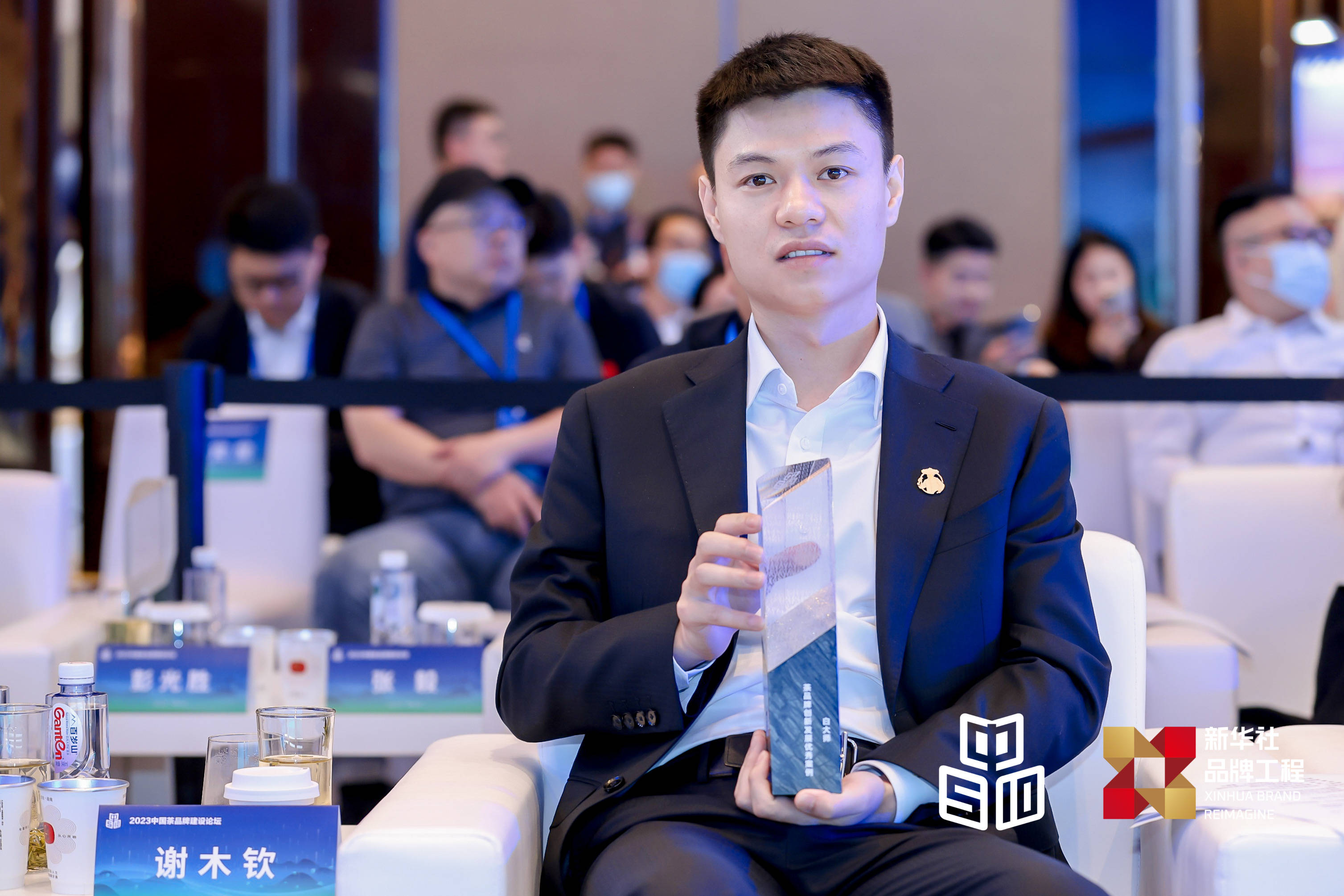 白大师董事长谢木钦受邀新华社专访,分享闷茶新体验_品牌_创新_中国