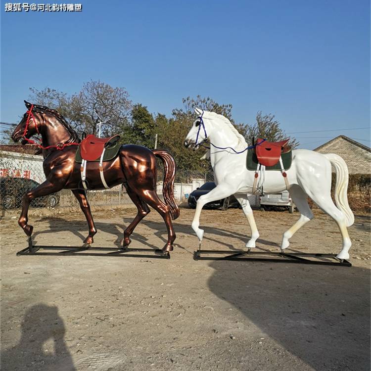 仿真马雕塑 玻璃钢动物制作厂家